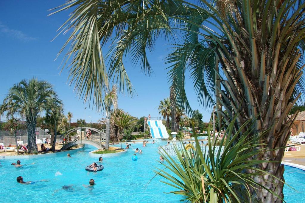 Camping Resort Les Champs Blancs Agde Zewnętrze zdjęcie