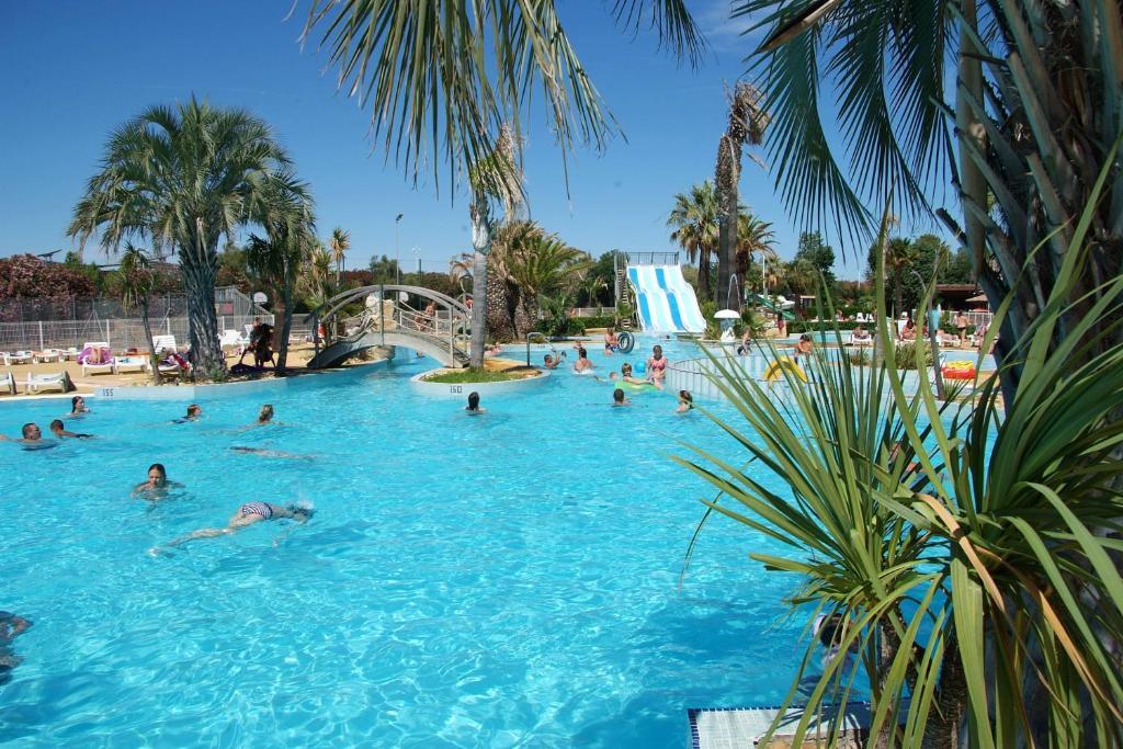 Camping Resort Les Champs Blancs Agde Zewnętrze zdjęcie